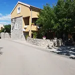 Stosa Apartman Nin